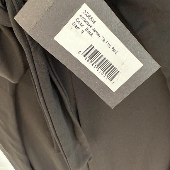 Halston Ambrose Jersey Tie Pants - Picture 4 of 4